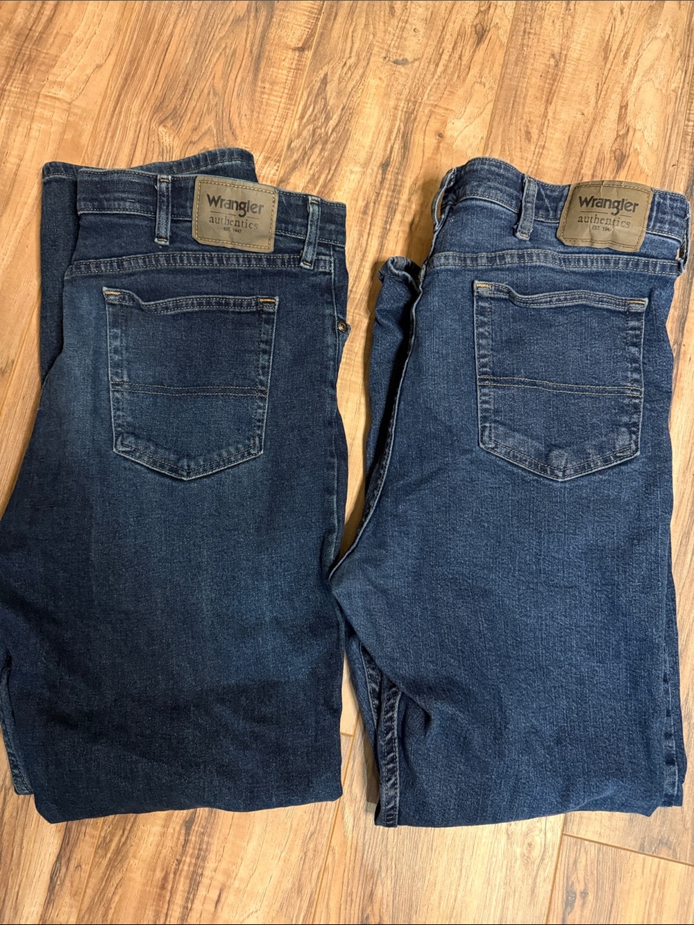 Mens Comfort flex Wranglers 2 pair